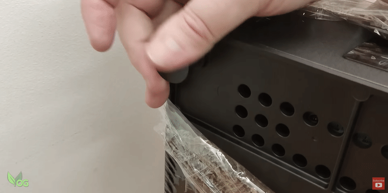 Adjustable feet on Sonic Mighty 8K LCD 3D Printer