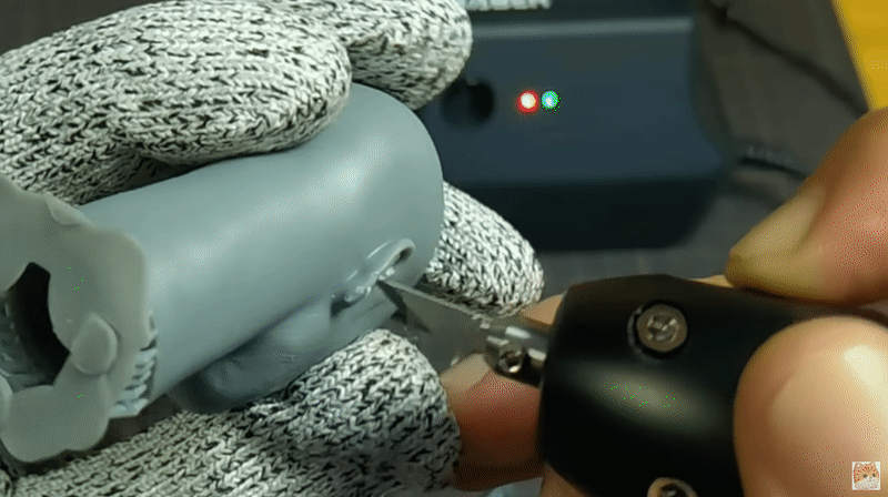 Refining 3D printed resin models with the Sonic Saber