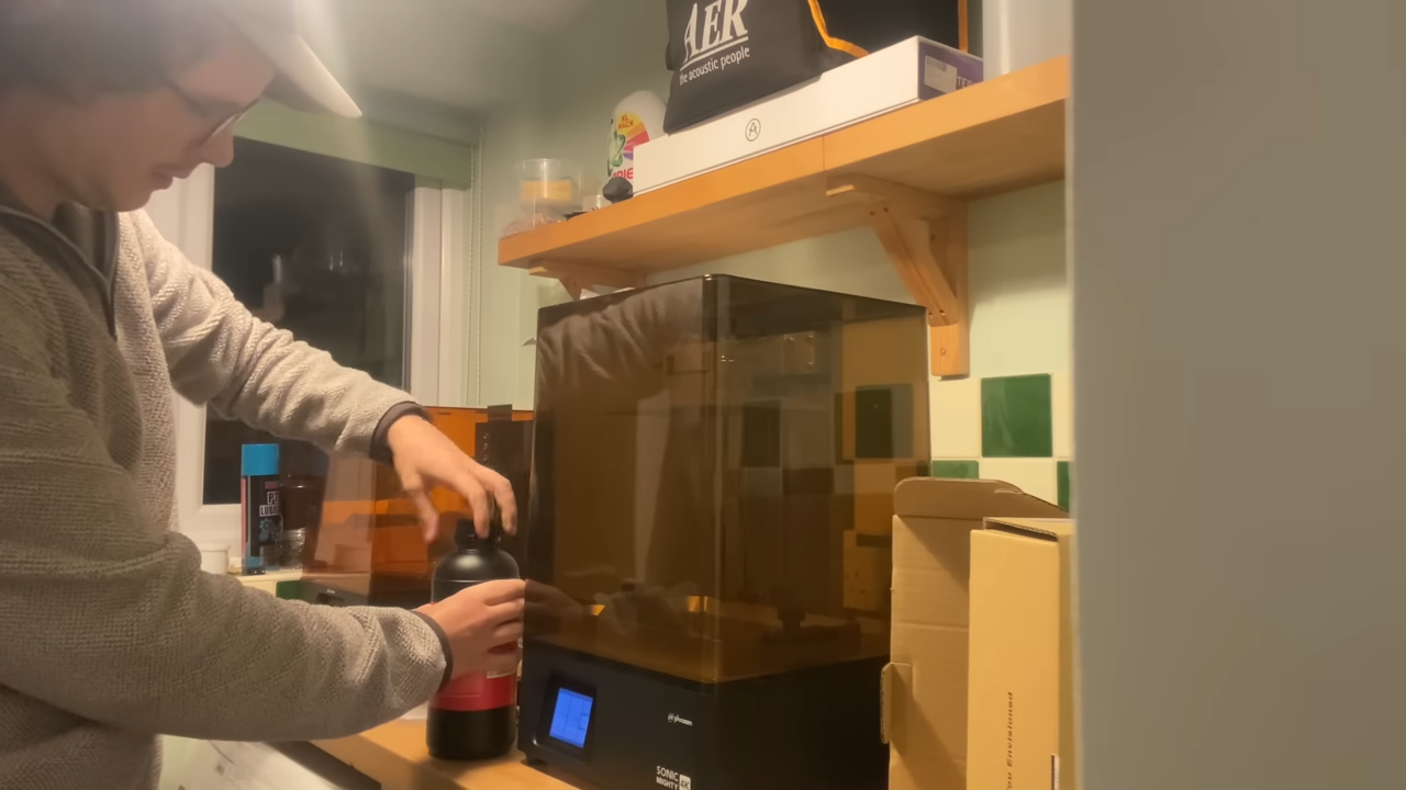 Barnaby getting ready to print with the Sonic Mighty 4K